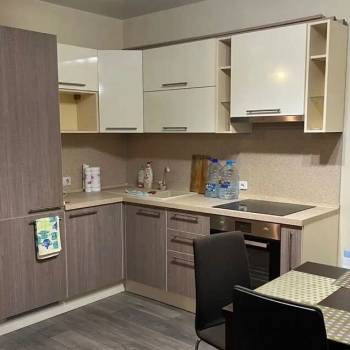 Сдается 1-комнатная квартира, 42 м²