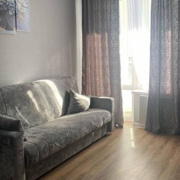 Сдается 1-комнатная квартира, 39 м²