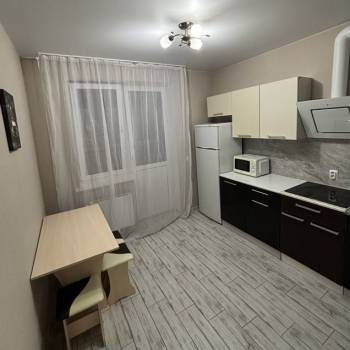 Сдается 1-комнатная квартира, 33,4 м²