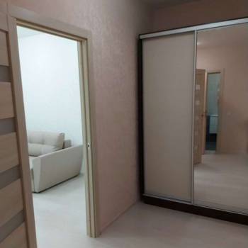 Сдается 1-комнатная квартира, 38 м²