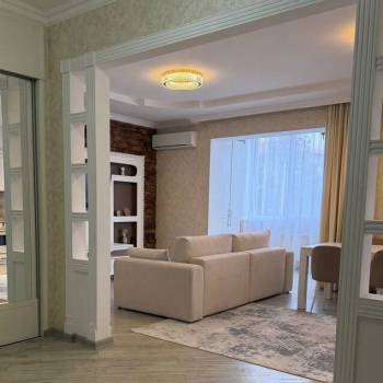 Продается 3-х комнатная квартира, 100 м²