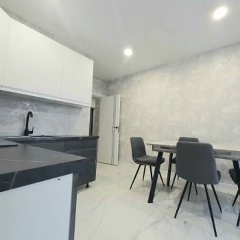 Сдается 1-комнатная квартира, 40,9 м²