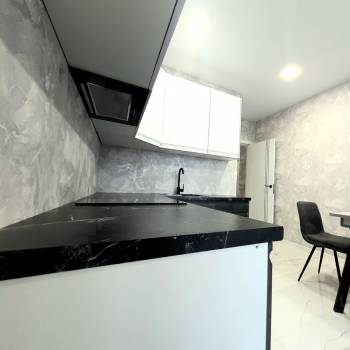 Сдается 1-комнатная квартира, 40,9 м²