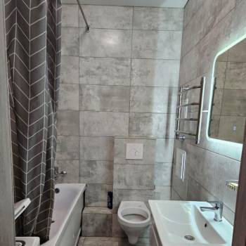 Сдается 1-комнатная квартира, 40 м²