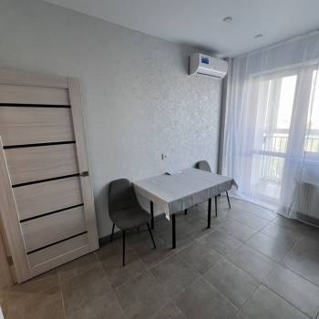 Сдается 1-комнатная квартира, 41,8 м²
