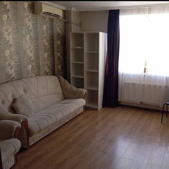 Сдается 2-х комнатная квартира, 70 м²