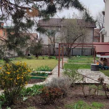 Продается Дом, 325 м²