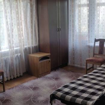 Продается 1-комнатная квартира, 32 м²