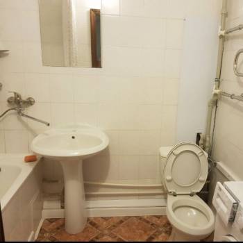 Сдается 1-комнатная квартира, 45 м²