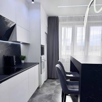 Сдается 2-х комнатная квартира, 86 м²