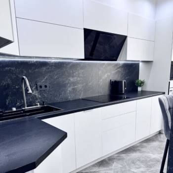 Сдается 2-х комнатная квартира, 86 м²
