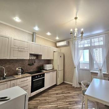 Сдается 1-комнатная квартира, 41 м²