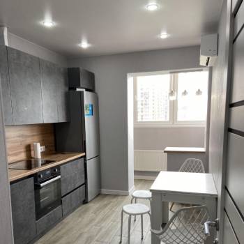 Сдается 1-комнатная квартира, 36 м²
