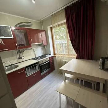 Сдается Многокомнатная квартира, 65 м²