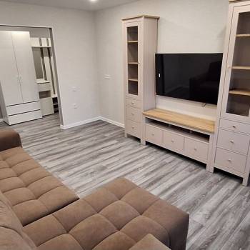 Сдается Многокомнатная квартира, 75 м²