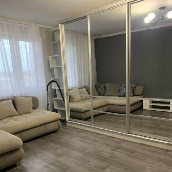 Сдается 1-комнатная квартира, 38 м²