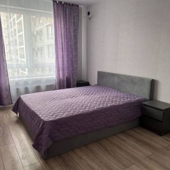 Продается 1-комнатная квартира, 37,5 м²