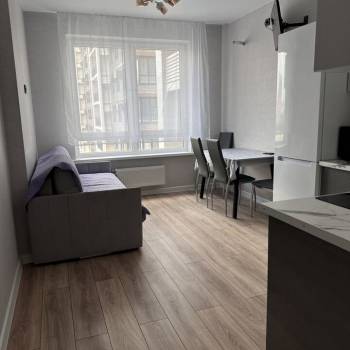 Продается 1-комнатная квартира, 37,5 м²