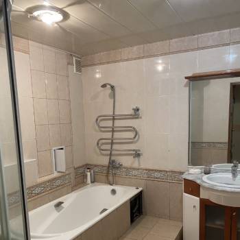 Сдается Многокомнатная квартира, 110 м²