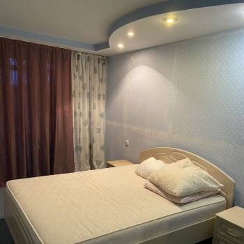Сдается Многокомнатная квартира, 110 м²