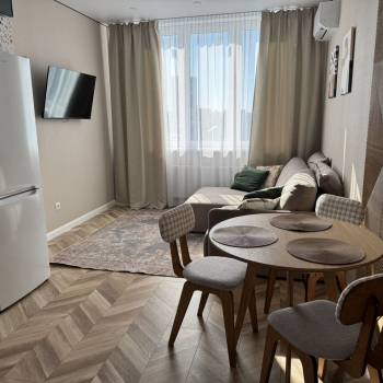 Сдается 2-х комнатная квартира, 68 м²
