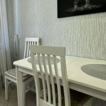 Сдается 2-х комнатная квартира, 60 м²