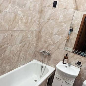 Продается 1-комнатная квартира, 38 м²