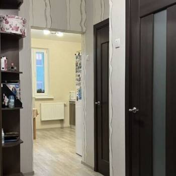Продается 1-комнатная квартира, 39 м²