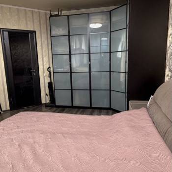 Продается 2-х комнатная квартира, 93,5 м²