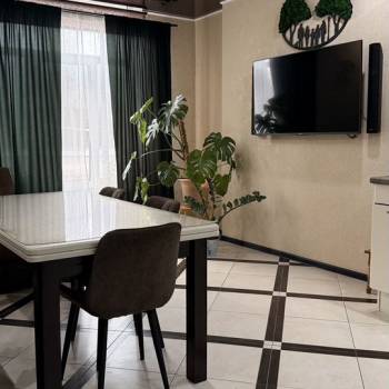 Продается 2-х комнатная квартира, 93,5 м²