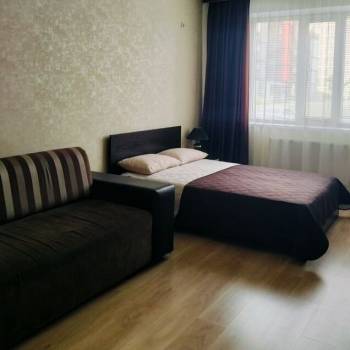Сдается 1-комнатная квартира, 42 м²