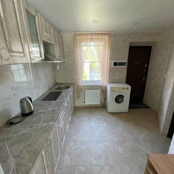 Сдается 1-комнатная квартира, 35 м²