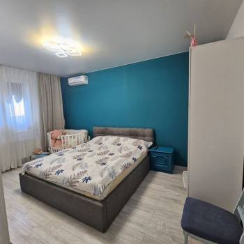 Продается 2-х комнатная квартира, 54 м²