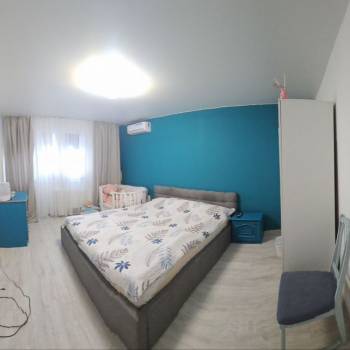 Продается 2-х комнатная квартира, 54 м²