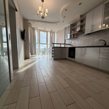Сдается 1-комнатная квартира, 60 м²