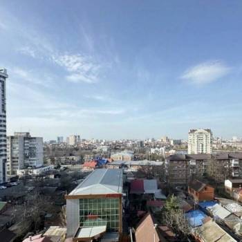 Сдается Многокомнатная квартира, 108 м²