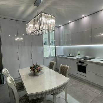 Продается 2-х комнатная квартира, 83,5 м²