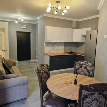 Сдается 1-комнатная квартира, 40 м²