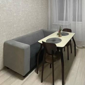 Сдается 1-комнатная квартира, 38 м²