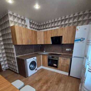 Сдается 1-комнатная квартира, 39 м²