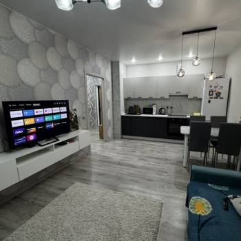 Сдается 1-комнатная квартира, 42 м²