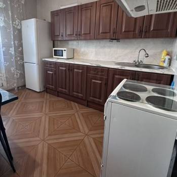 Сдается 1-комнатная квартира, 48 м²