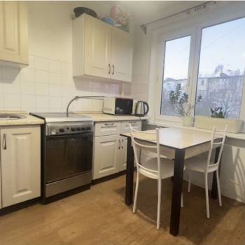 Продается 3-х комнатная квартира, 58 м²