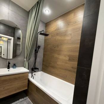 Сдается 1-комнатная квартира, 47 м²