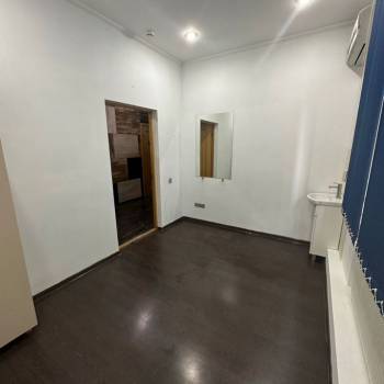 Сдается Нежилое помещение, 80 м²