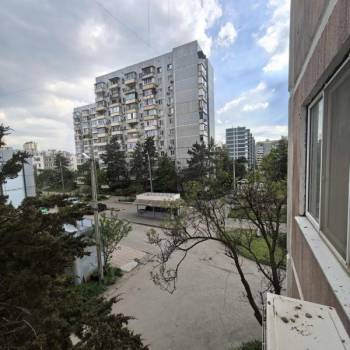 Продается 1-комнатная квартира, 40 м²