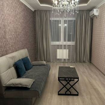 Сдается 2-х комнатная квартира, 70 м²