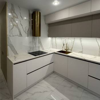 Продается 1-комнатная квартира, 45 м²