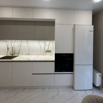 Продается 1-комнатная квартира, 45 м²