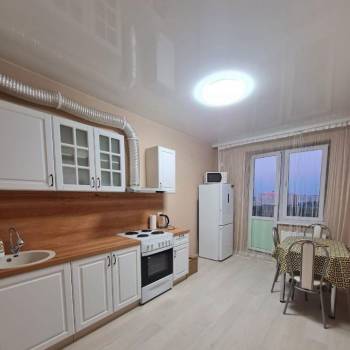 Сдается 1-комнатная квартира, 43 м²
